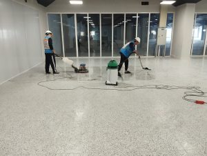 vệ sinh công nghiệp Bình Phước